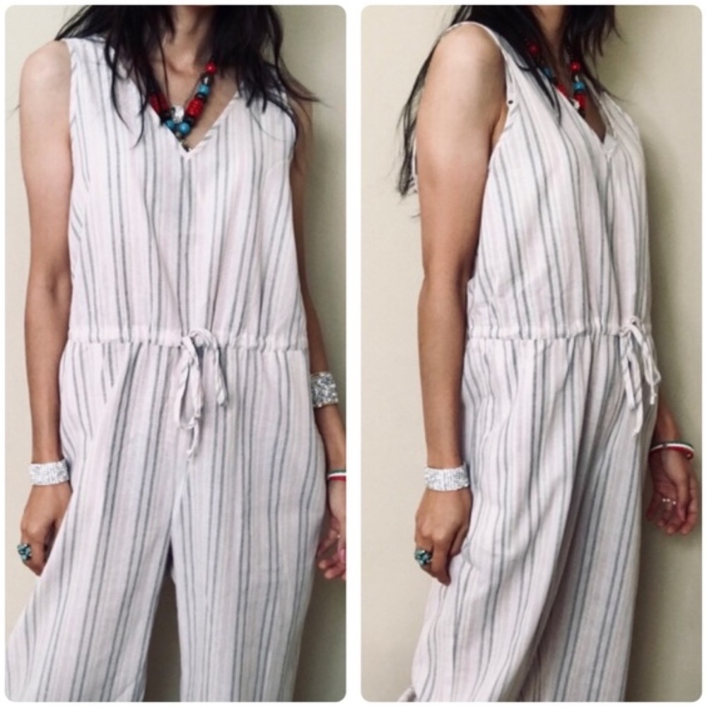 Anthropologie DREW Striped White Pink Gray Jumpsuit Excellent Condition Size S